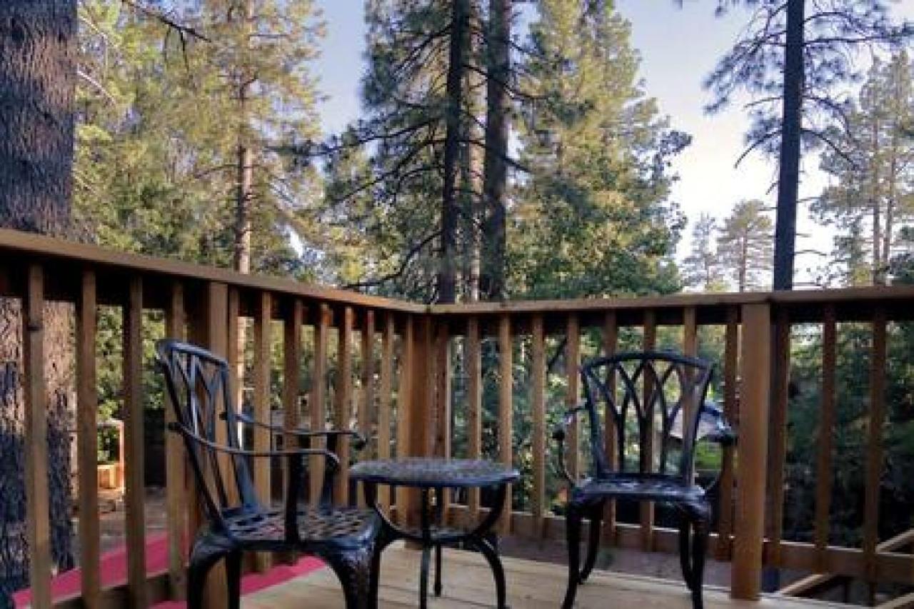 La Petite - Charming In Town Idyllwild Exterior foto