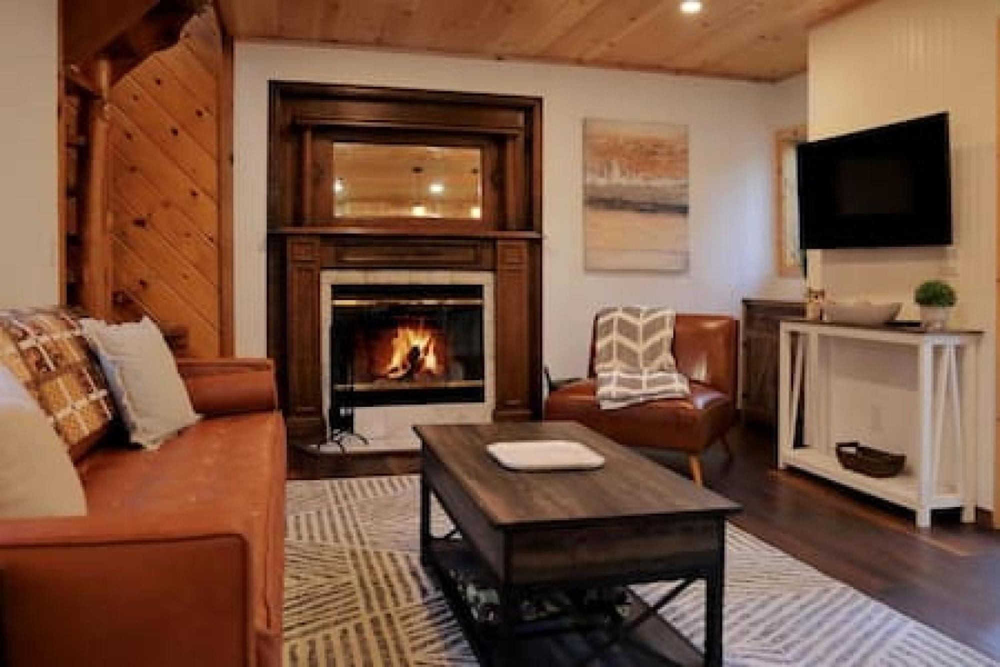La Petite - Charming In Town Idyllwild Exterior foto